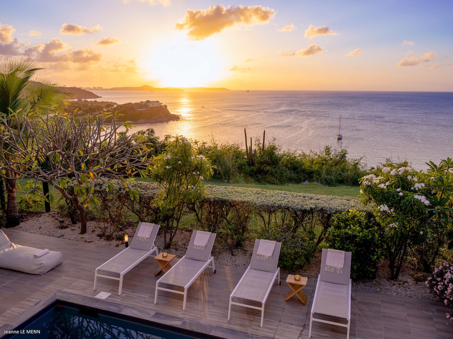 Chez Paulette villa photo.